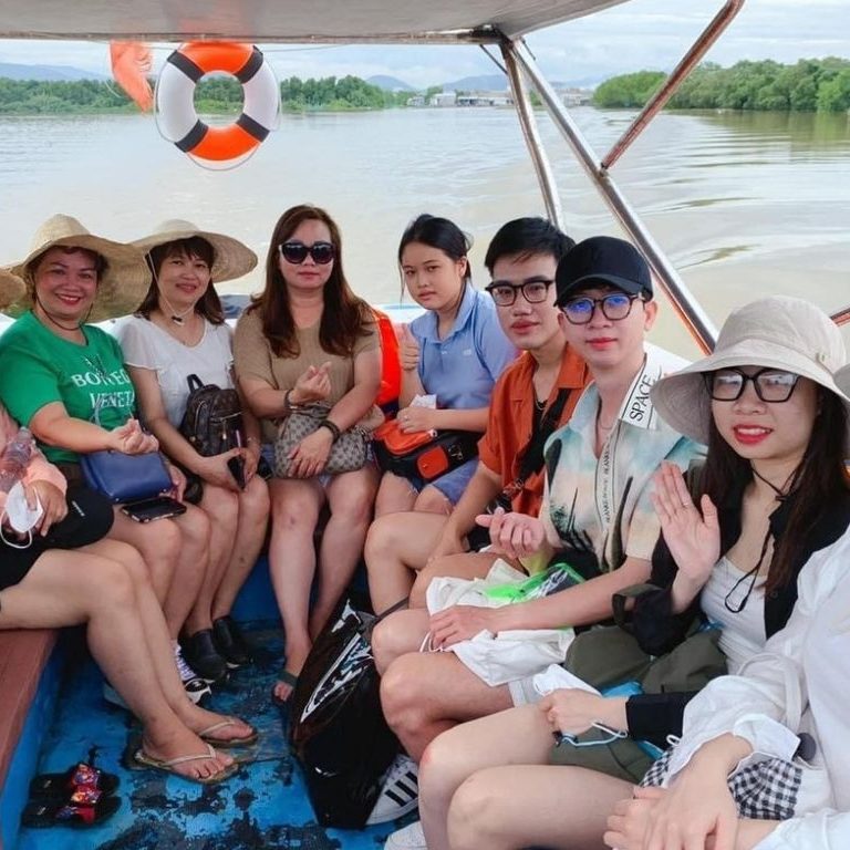 Tour Kỳ Co – Lặn Ngắm San Hô – Eo Gió- Tịnh Xá Ngọc Hòa 2 ngày 1 đêm