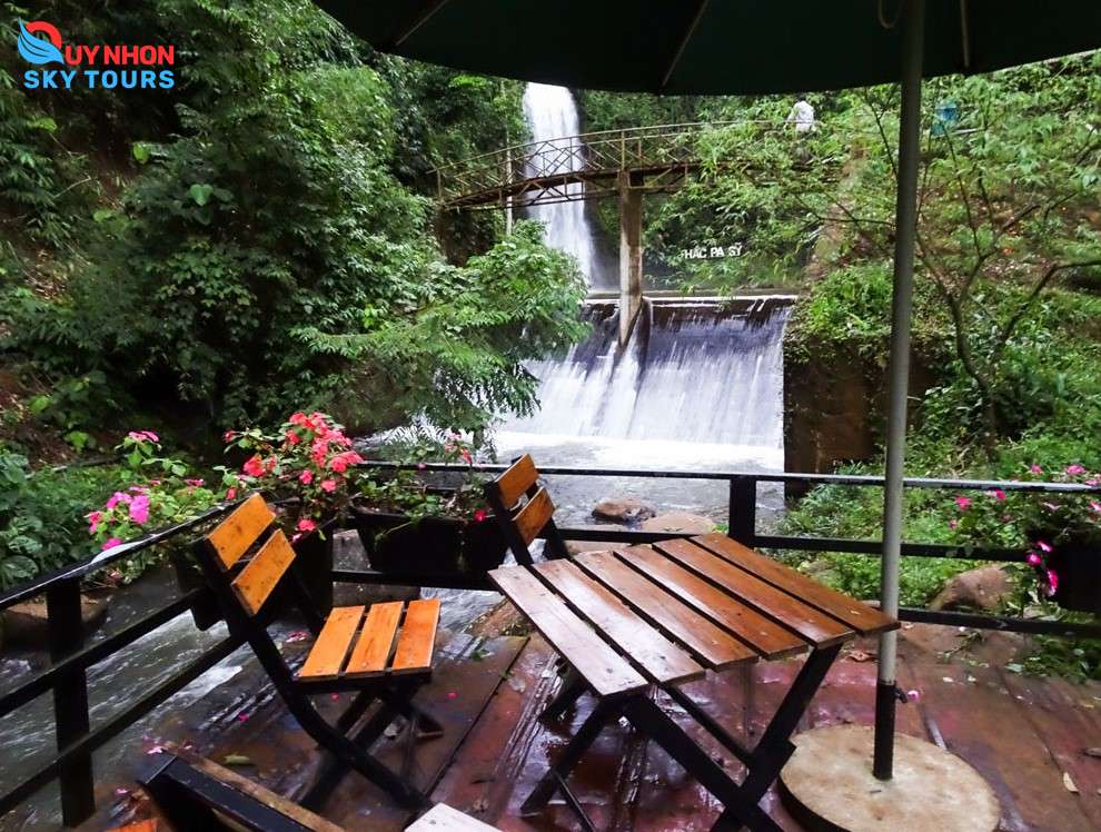 Khám phá thác Pa Sỹ - bức tranh thuỷ mặc tuyệt đẹp tại Măng Đen