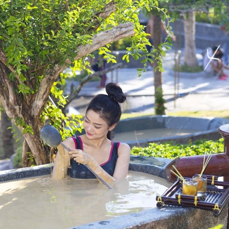 Tour Nha Trang 3 ngày 2 đêm - 3 Đảo Vip - Vinpearl Land